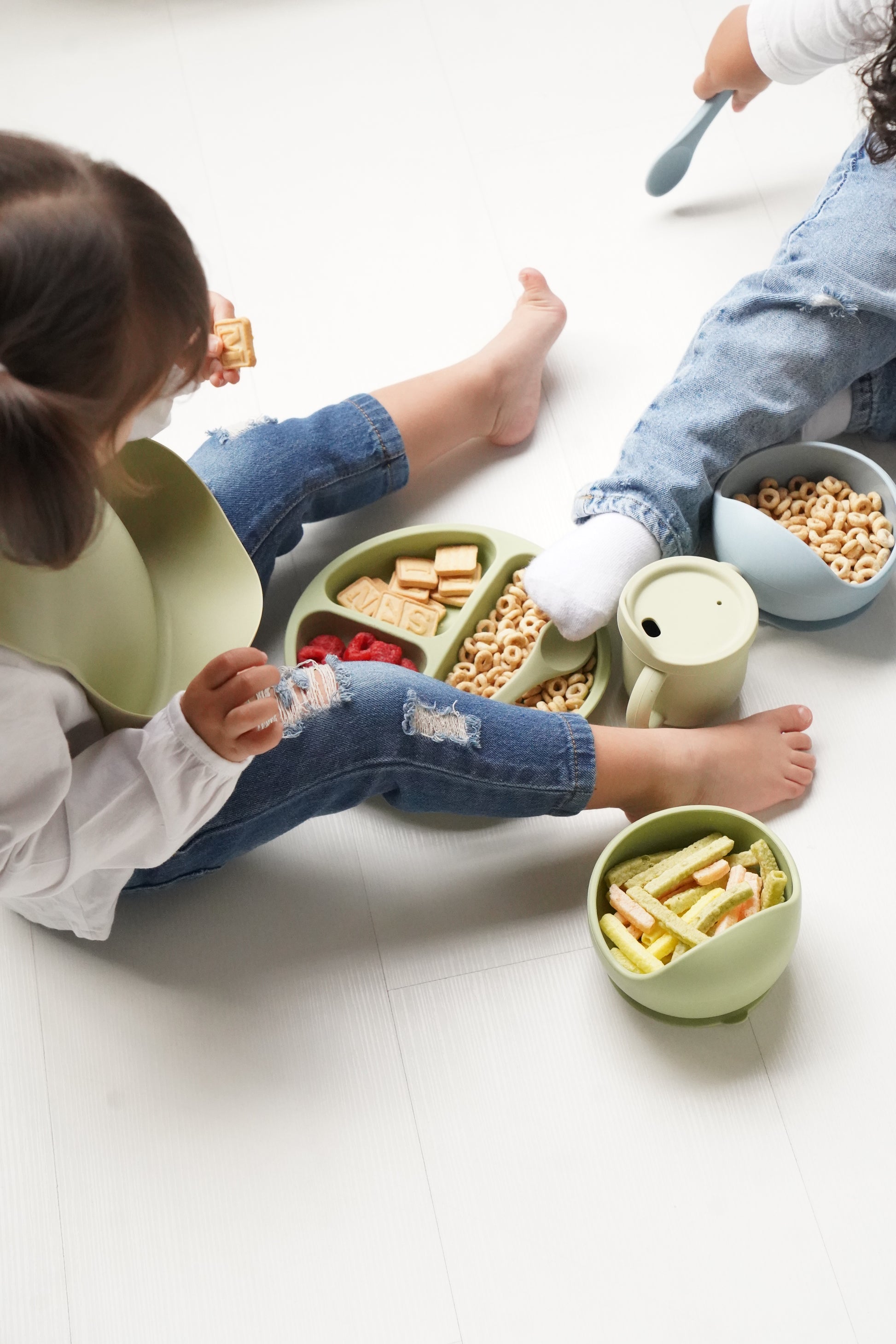 Clöud Silicone Feeding Gift Set | Value $69.99