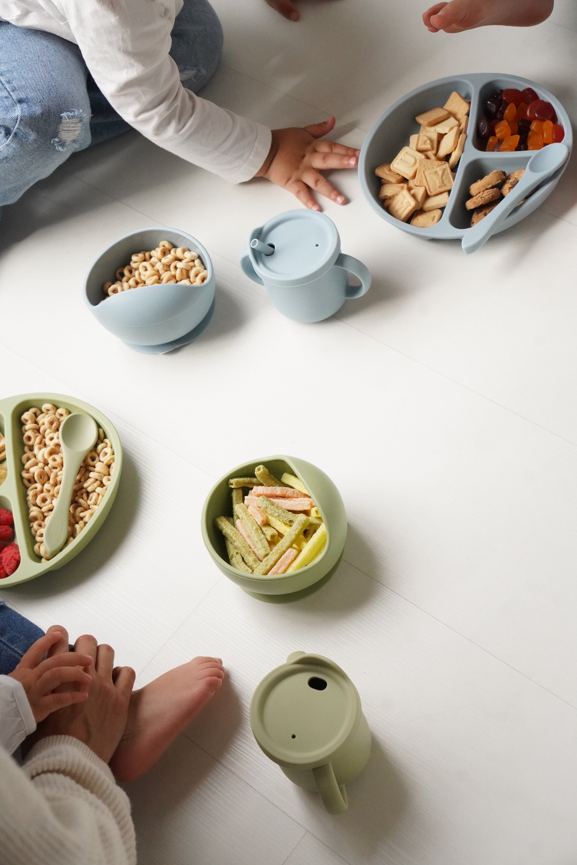 Clöud Silicone Feeding Gift Set | Value $69.99