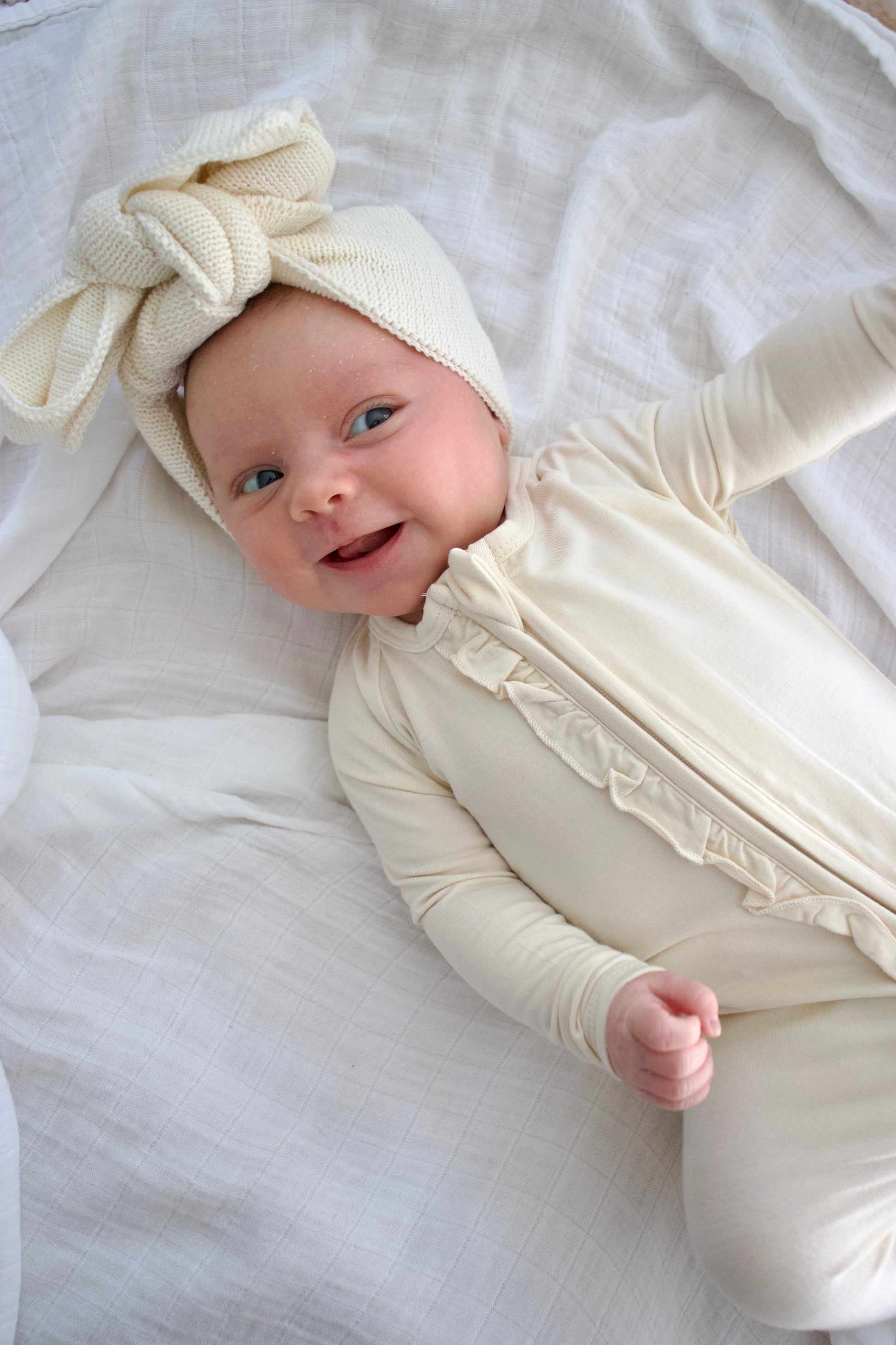 Ruffle - Footed Bamboo Baby Pajama with 2 Zipper – Soft & Breathable Sleepwear | Cream